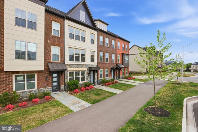 11105 MEDICAL CENTER DR, Rockville, MD 20850