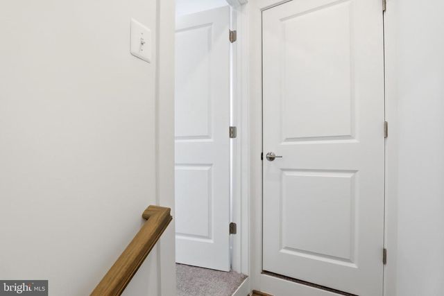 11105 MEDICAL CENTER DR, Rockville, MD 20850