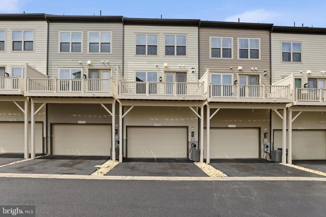 11105 MEDICAL CENTER DR, Rockville, MD 20850