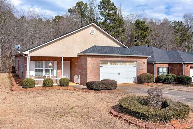 140 Astilbe Meadow Drive, Locust Grove, GA 30248