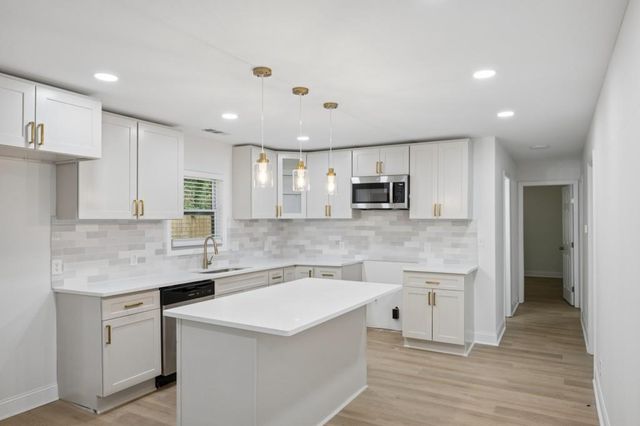 2950 Concord Drive, Decatur, GA 30033