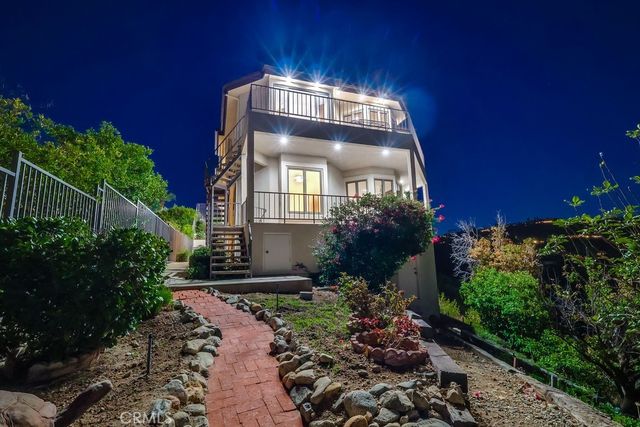 2828 Far View Lane, West Covina, CA 91791