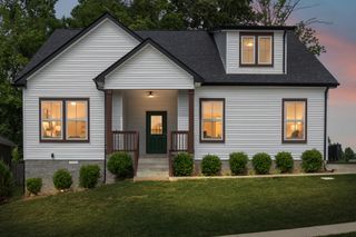 1050 Spicer Dr, Clarksville, TN 37042