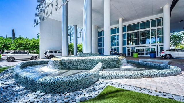 185 SW 7 th street 2911, Miami, FL 33130