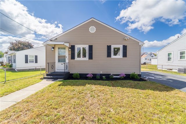 315 Rhode Island Avenue, Pawtucket, RI 02860