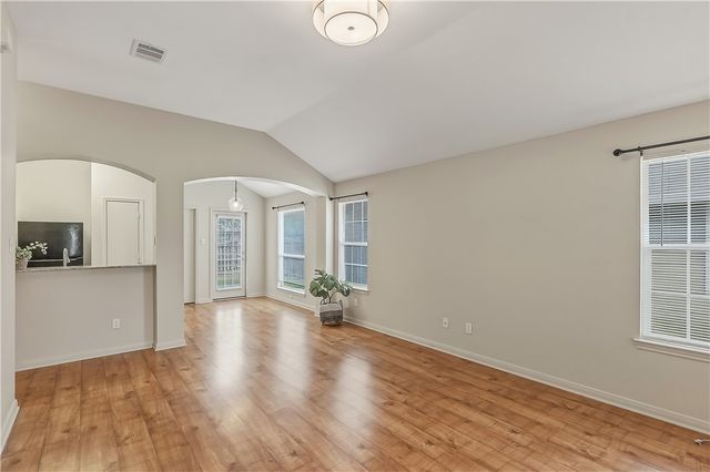 920 Crested Point Drive, College Station, TX 77845