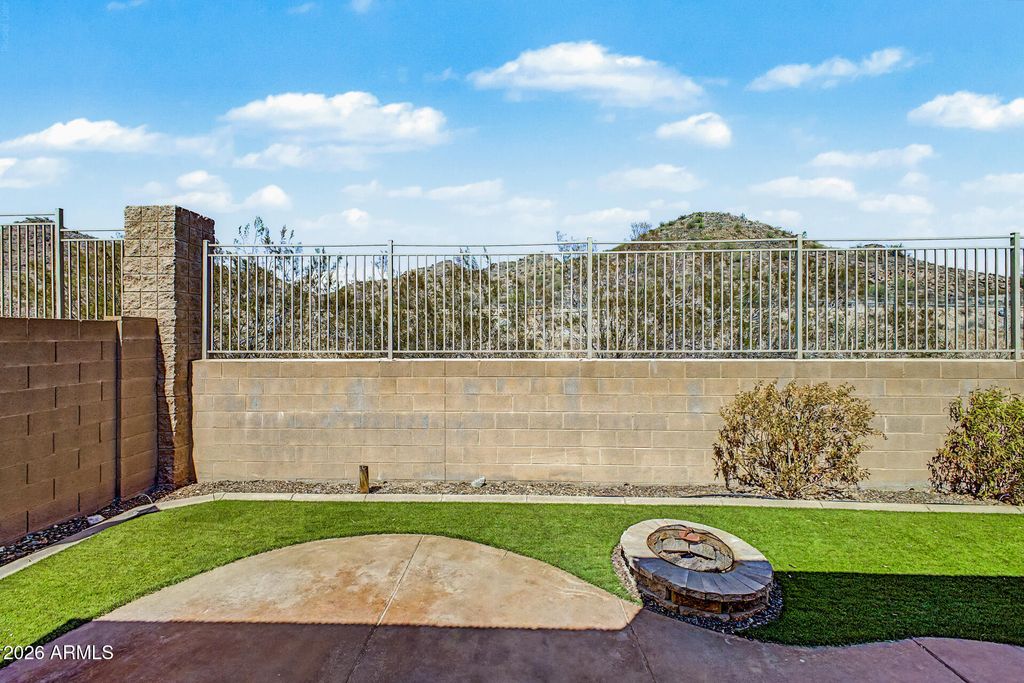 30327 N 71ST Avenue N, Peoria, AZ 85383 — photo 5