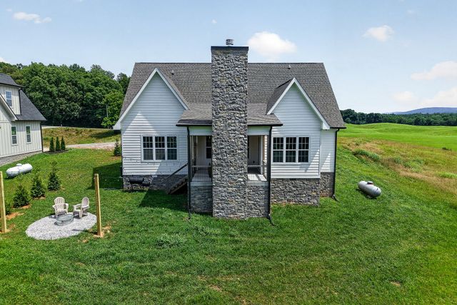 617 Post Office Rd, Rock Island, TN 38581
