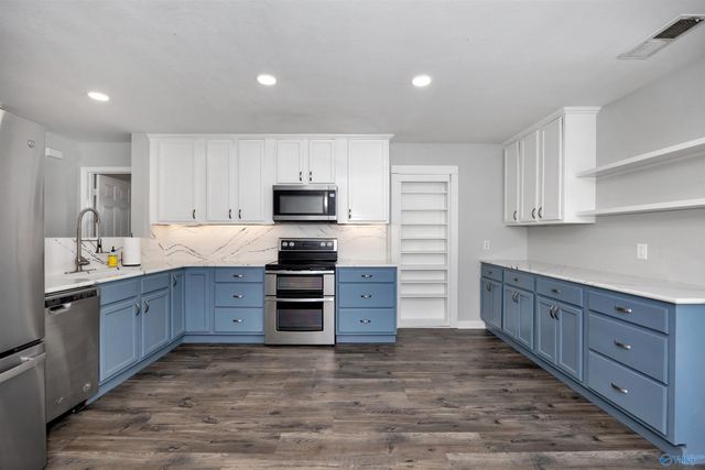 108 Farmington Drive, Harvest, AL 35749