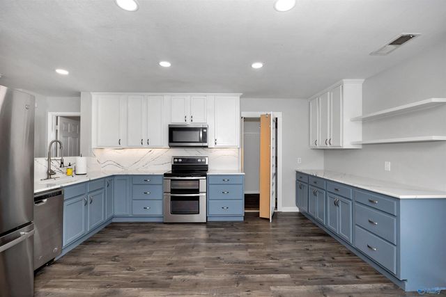 108 Farmington Drive, Harvest, AL 35749