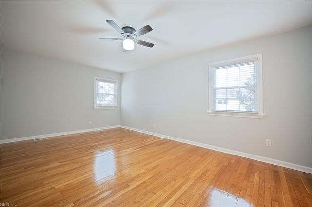 157 Highwood CIR, Newport News, VA 23608