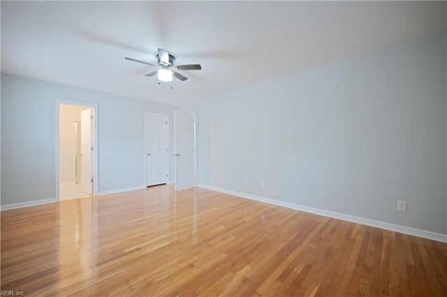 157 Highwood CIR, Newport News, VA 23608