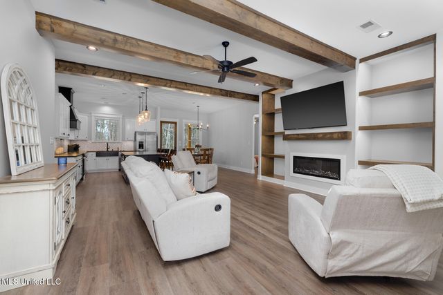 124 Drake Lane, Red Banks, MS 38661