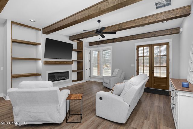 124 Drake Lane, Red Banks, MS 38661