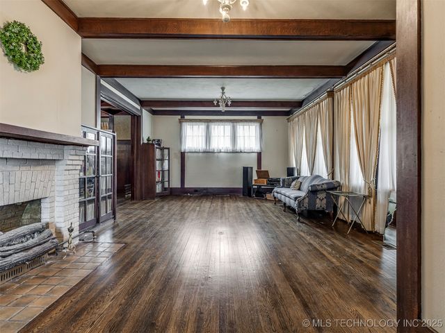 820 N Grand Avenue, Okmulgee, OK 74447