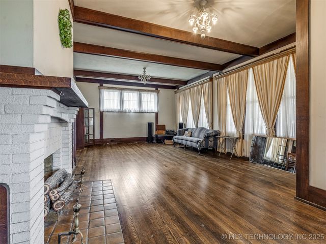 820 N Grand Avenue, Okmulgee, OK 74447