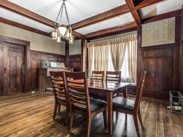 820 N Grand Avenue, Okmulgee, OK 74447