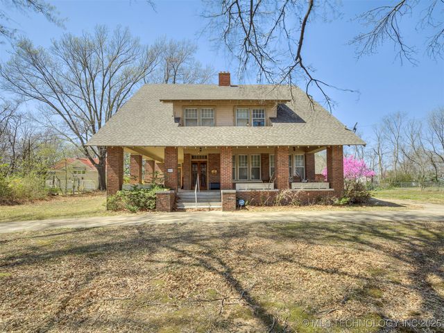 820 N Grand Avenue, Okmulgee, OK 74447