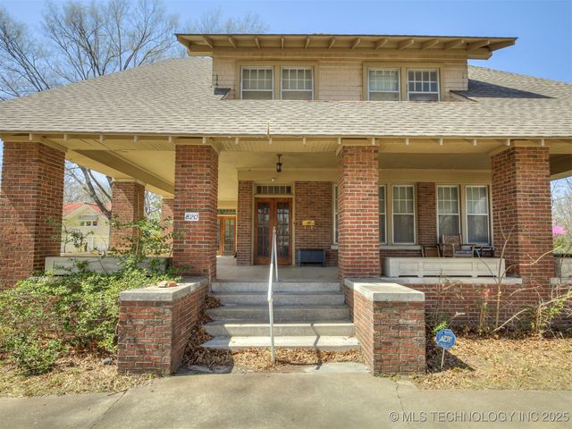 820 N Grand Avenue, Okmulgee, OK 74447