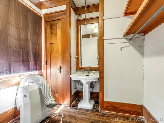 820 N Grand Avenue, Okmulgee, OK 74447