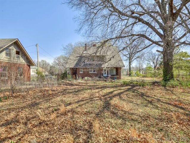 820 N Grand Avenue, Okmulgee, OK 74447