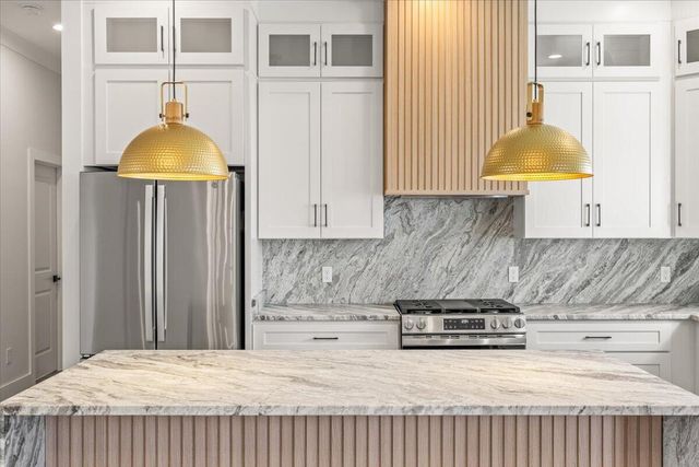 7833 Stonehenge Drive, Chattanooga, TN 37421