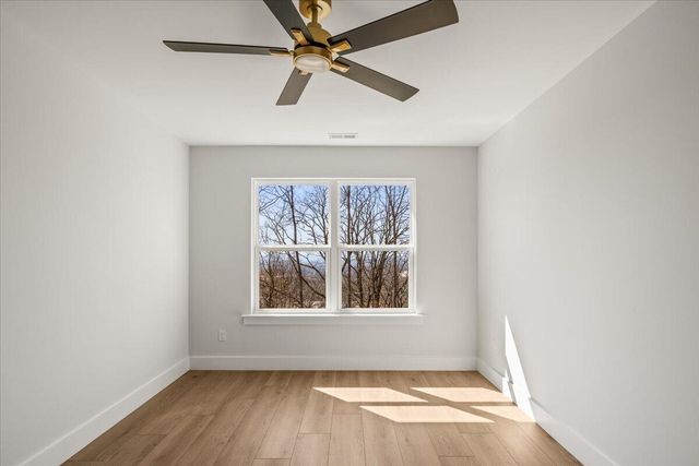 7833 Stonehenge Drive, Chattanooga, TN 37421