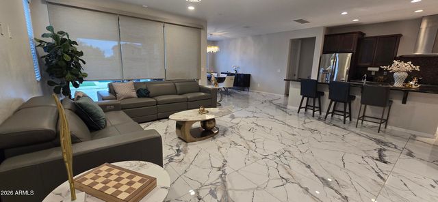 9719 W LOS GATOS Drive, Peoria, AZ 85383