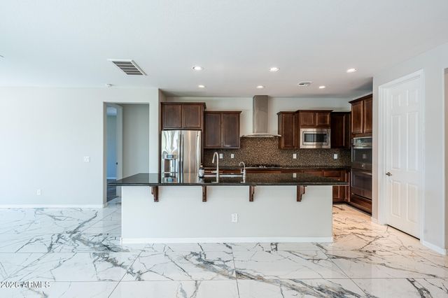 9719 W LOS GATOS Drive, Peoria, AZ 85383