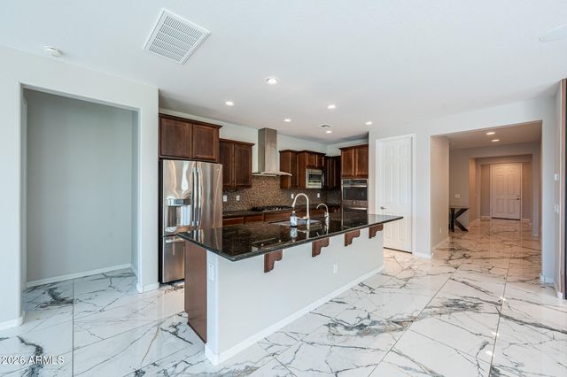 9719 W LOS GATOS Drive, Peoria, AZ 85383