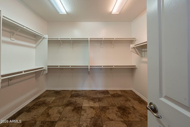 9719 W LOS GATOS Drive, Peoria, AZ 85383