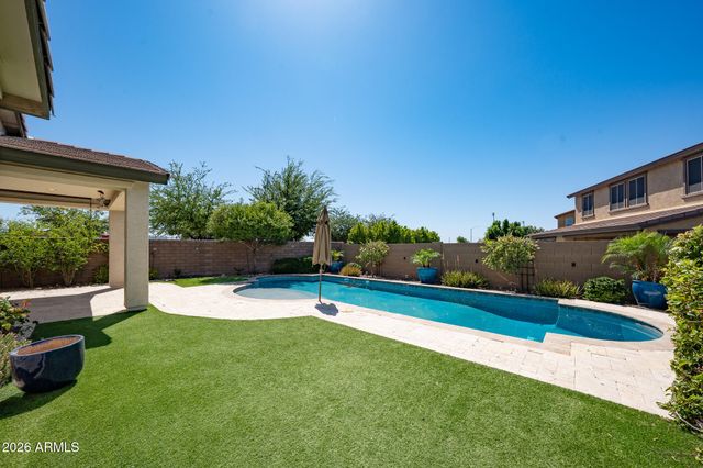 9719 W LOS GATOS Drive, Peoria, AZ 85383