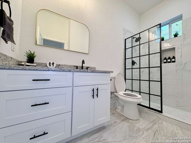 1064 Overbrook Ln, Spring Branch, TX 78070