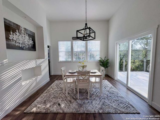 1064 Overbrook Ln, Spring Branch, TX 78070