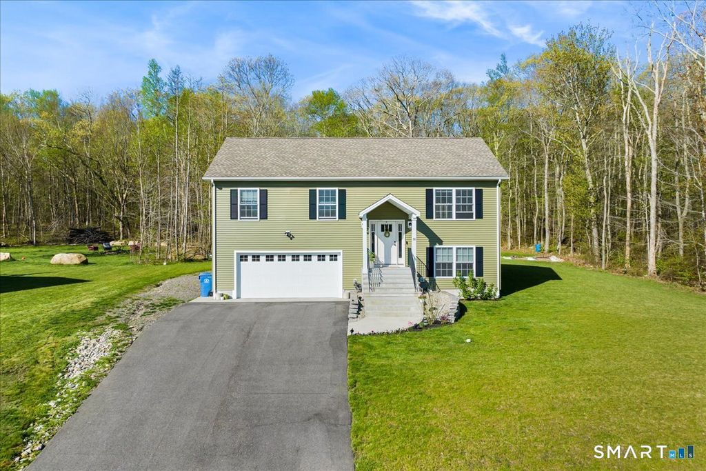 56 Carol Drive, Montville, CT 06382