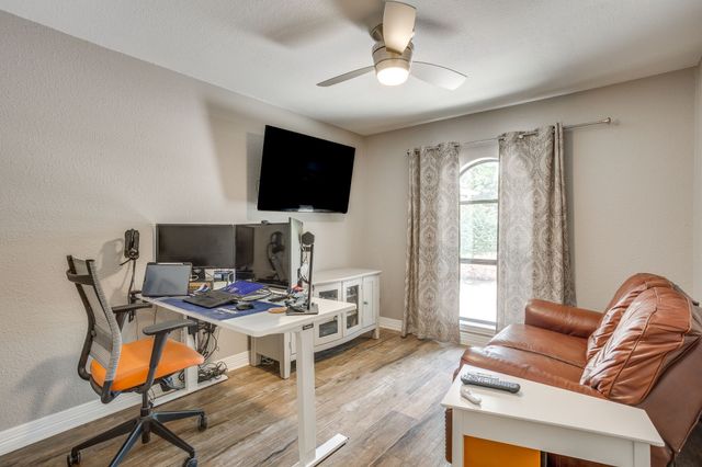 4510 Longacres Court, Arlington, TX 76016