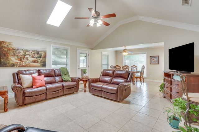 4510 Longacres Court, Arlington, TX 76016