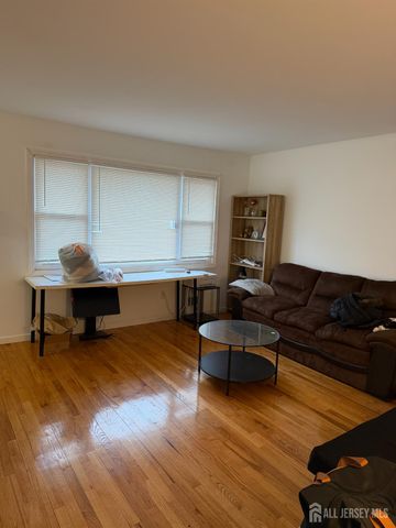 34 Nelson Avenue, Edison, NJ 08817