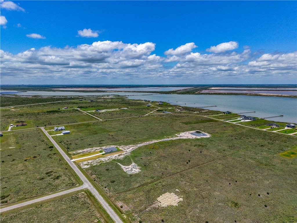 209 Trout Side Way, Rockport, TX 78382 — photo 3