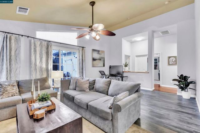 2086 Homecoming Way, Brentwood, CA 94513