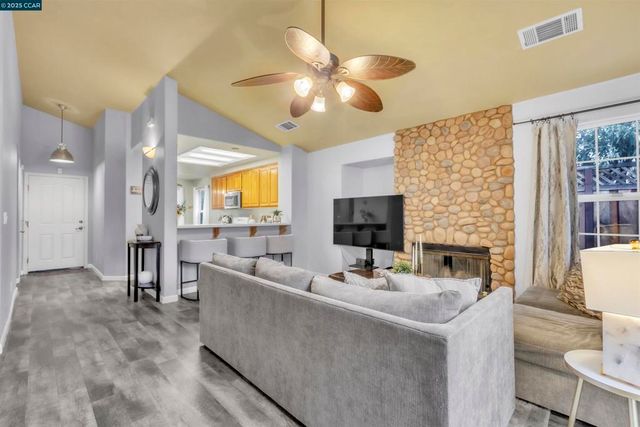 2086 Homecoming Way, Brentwood, CA 94513