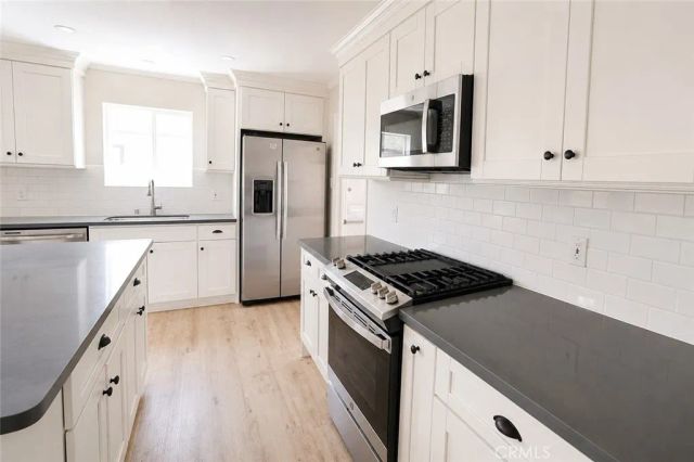 1901 N Bellflower Boulevard, Long Beach, CA 90815