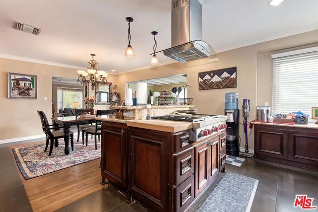 1923 S Crescent Heights Boulevard, Los Angeles, CA 90034