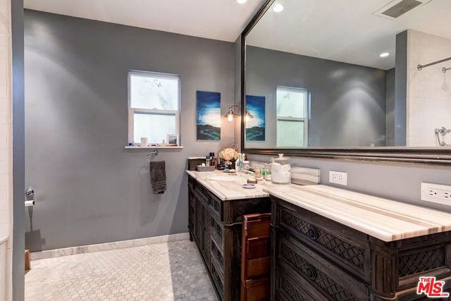 1923 S Crescent Heights Boulevard, Los Angeles, CA 90034