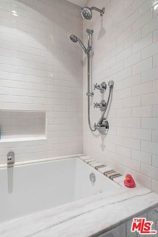 1923 S Crescent Heights Boulevard, Los Angeles, CA 90034