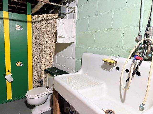 1400 S 11th Street, Prairie Du Chien, WI 53821