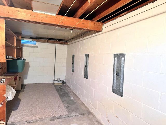 1400 S 11th Street, Prairie Du Chien, WI 53821