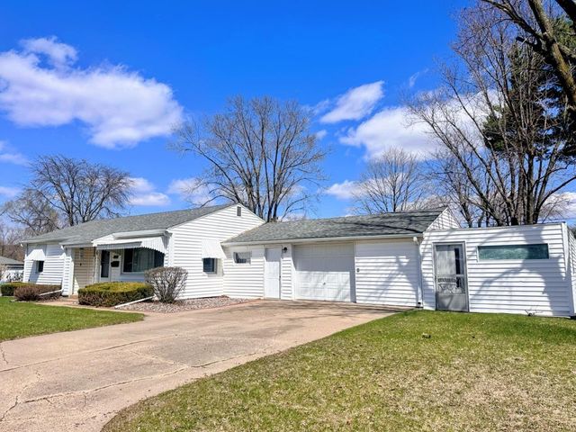 1400 S 11th Street, Prairie Du Chien, WI 53821