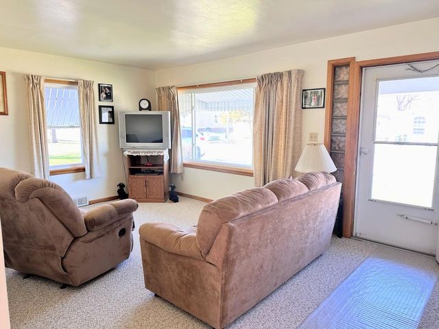 1400 S 11th Street, Prairie Du Chien, WI 53821