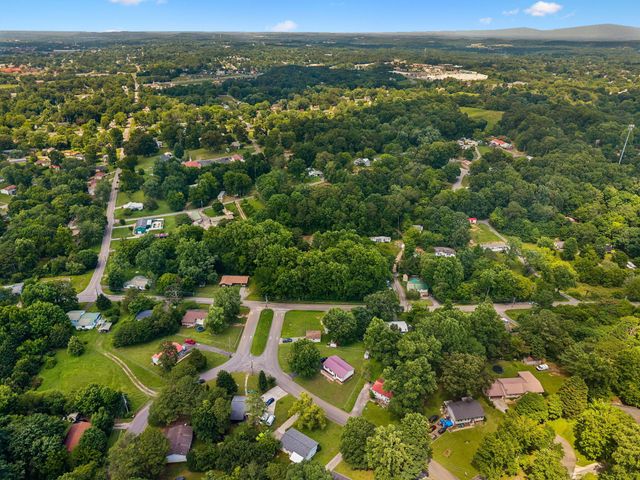 940 SE Dockery Lane, SE, Cleveland, TN 37323